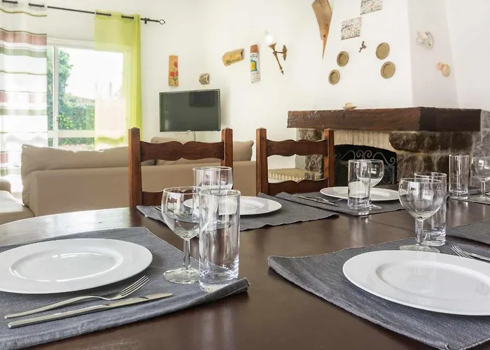 Oura V3 Com Piscina Privada