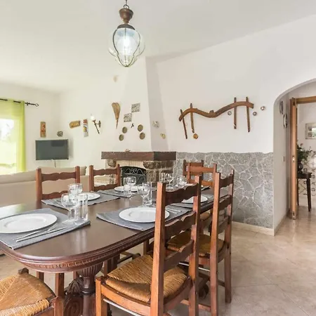 Oura V3 Com Piscina Privada Вилла *