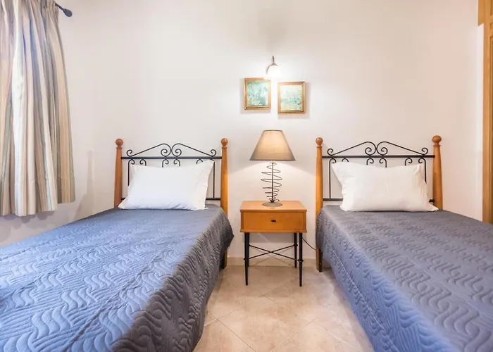 Oura V3 Com Piscina Privada * Albufeira