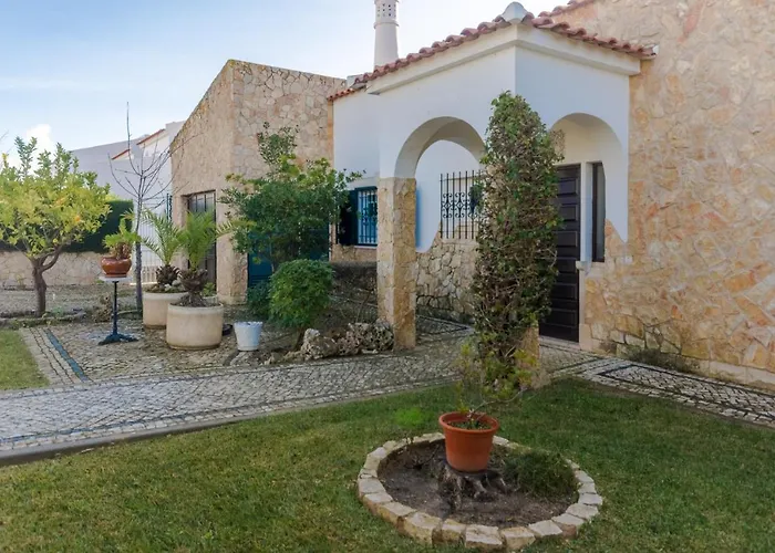 Oura V3 Com Piscina Privada * Albufeira